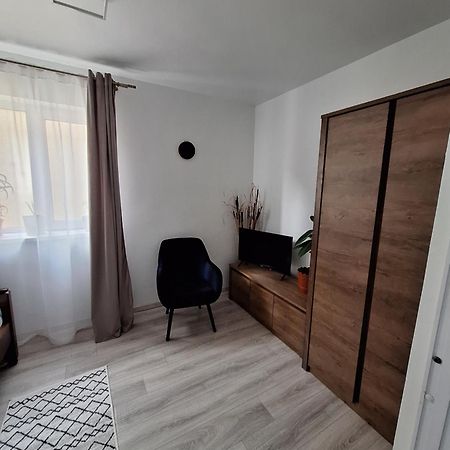 Miha'S Apartament Sulina Esterno foto